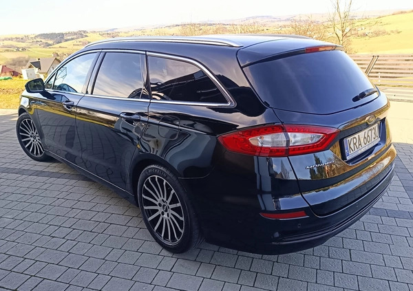 Ford Mondeo cena 52900 przebieg: 259000, rok produkcji 2016 z Łochów małe 16